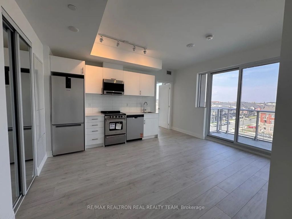 412 Silver Maple Road 523, Oakville