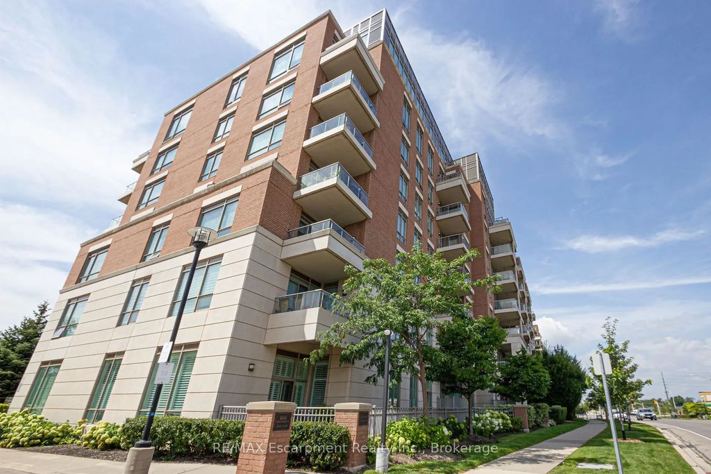 2470 Prince Michael Drive 210, Oakville