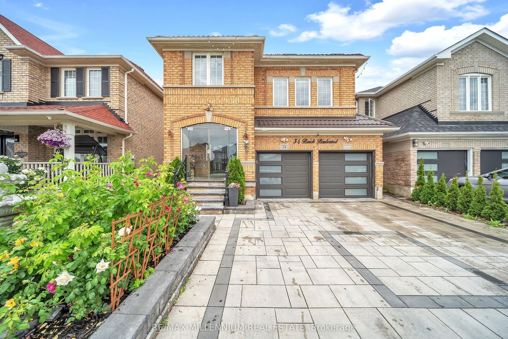 54 Buick Boulevard, Brampton