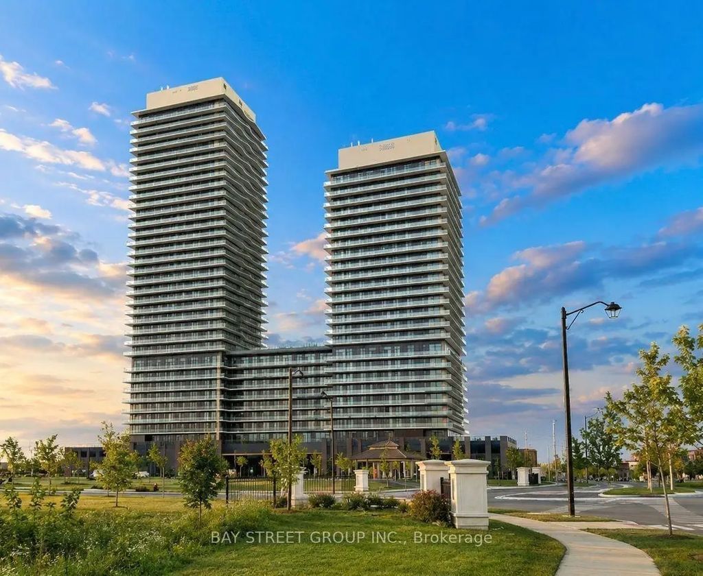 15 Skyridge Drive 2105, Brampton