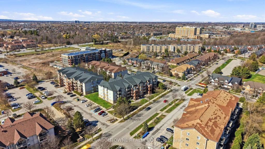4015 Kilmer Drive 111, Burlington