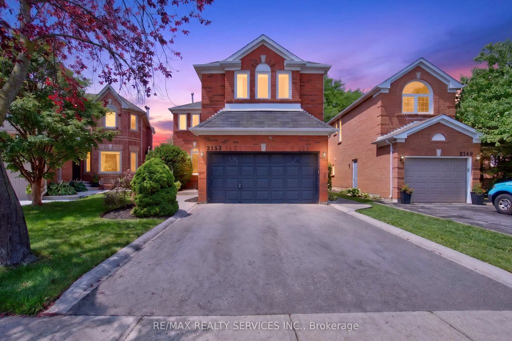 2153 Oak Bliss Crescent, Oakville