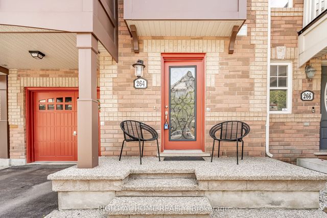 264 Wetenhall Landing, Milton