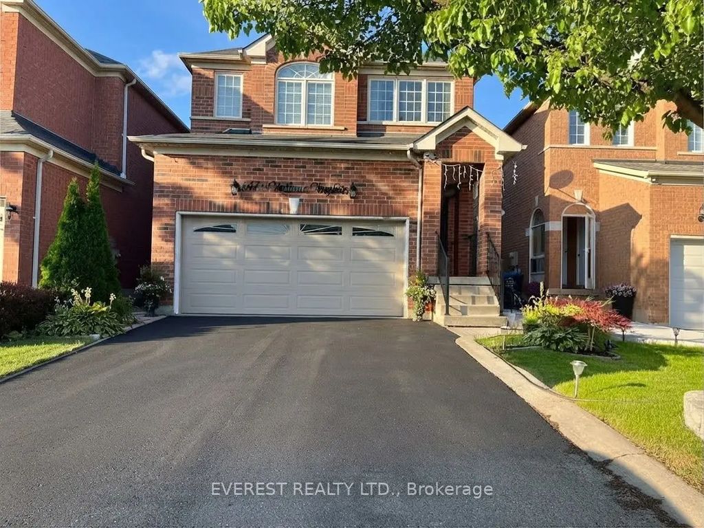 6479 Valiant Heights, Mississauga