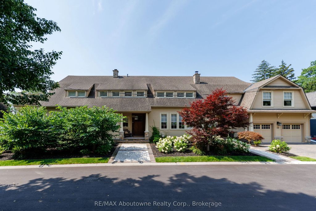 26 Trafalgar Road, Oakville