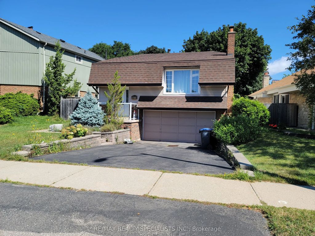 6795 Shelter Bay Road, Mississauga