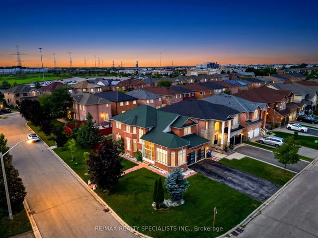 3463 Crimson King Circle, Mississauga