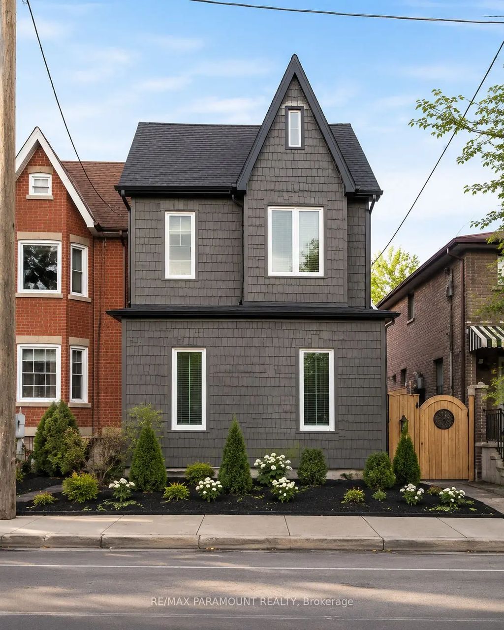 291 Pacific Avenue Main, Toronto W02