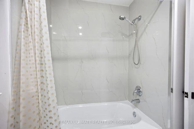 355 Culford Road, Toronto W04
