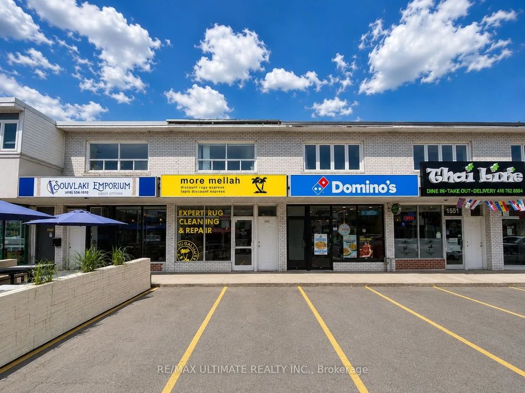 1547 Dupont Street Main, Toronto W02