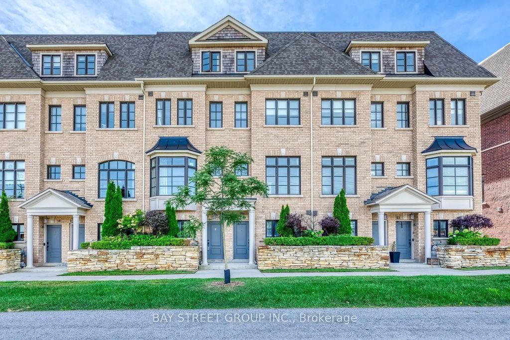 2172 Trafalgar Road #21, Oakville