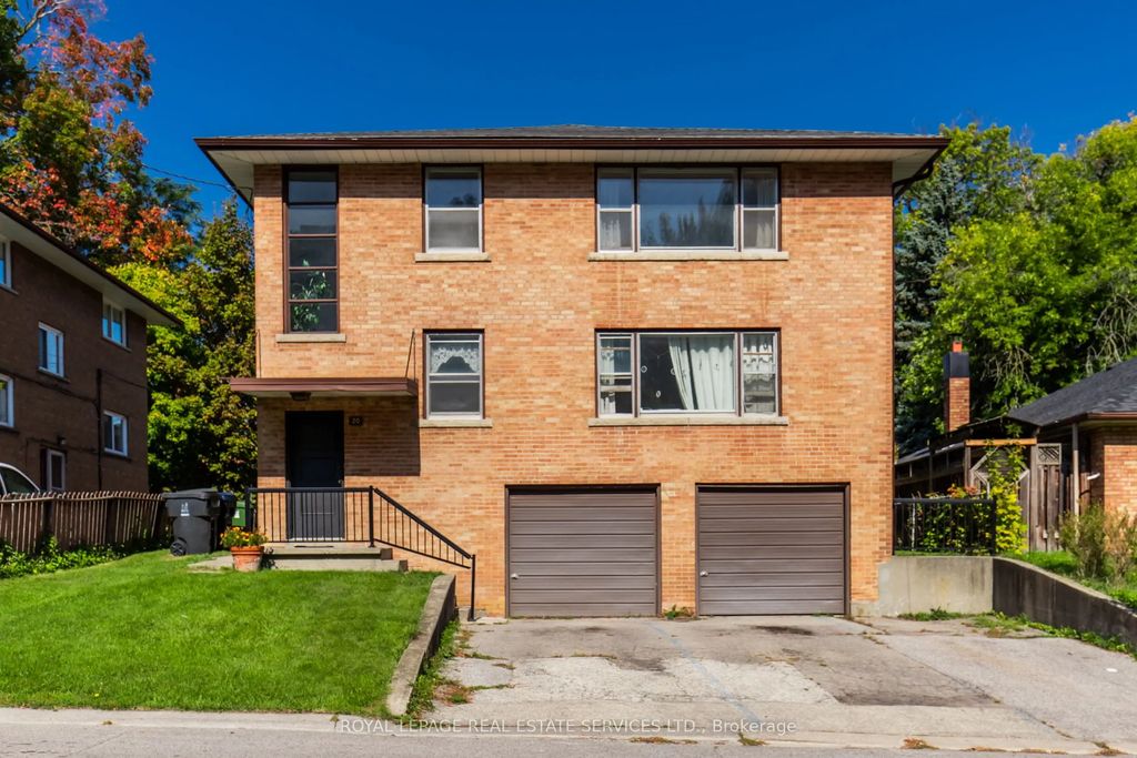 20 Park Boulevard, Toronto W06