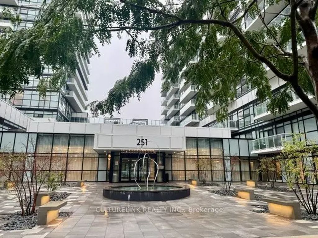 251 Manitoba Street 602, Toronto W06