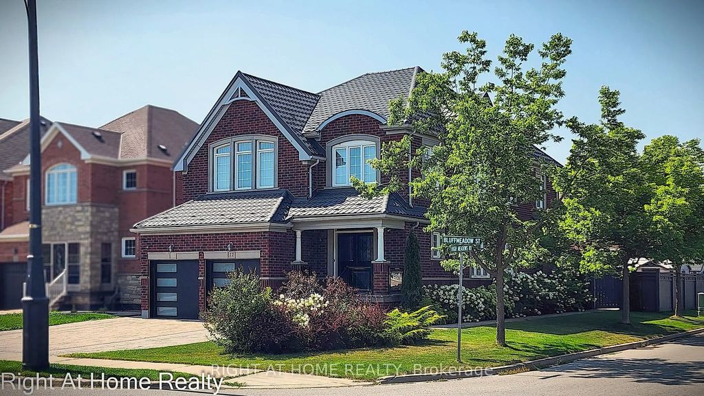 22 Bluffmeadow Street, Brampton