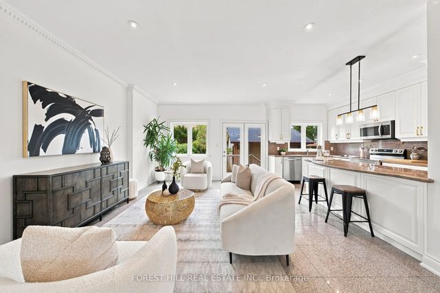1006 Briar Hill Avenue, Toronto W04