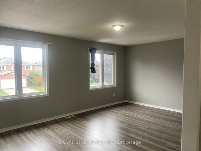 351 Lisa Marie Drive, Orangeville