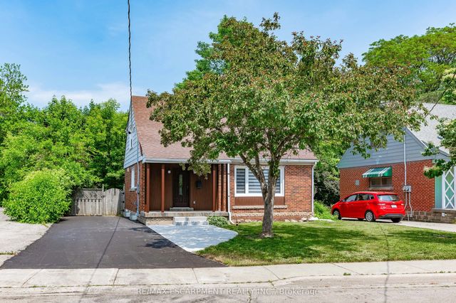 723 Hager Avenue, Burlington