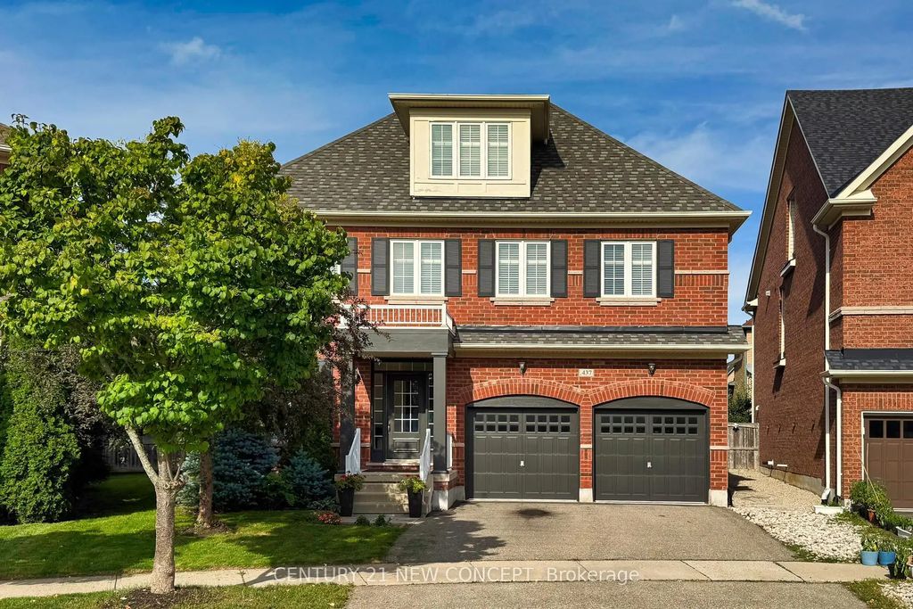 437 Stringer Circle, Milton