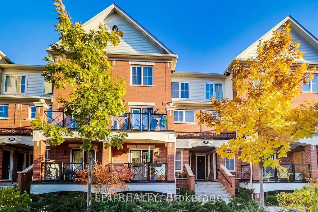 2492 Post Road 11, Oakville
