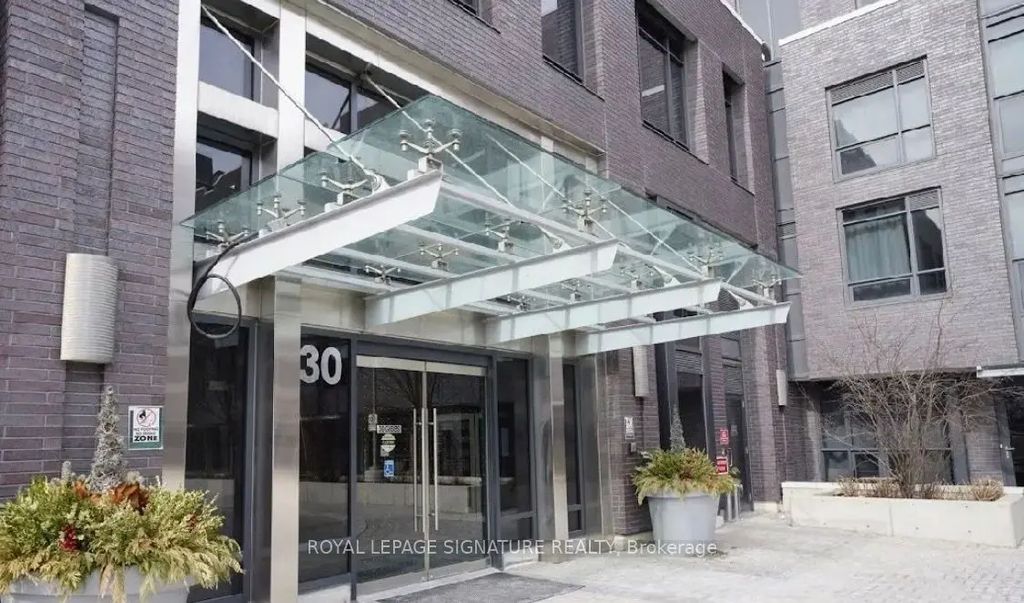 30 Gibbs Road 104, Toronto W08