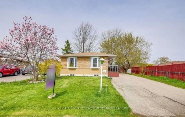 36 Reigate Avenue Main, Brampton