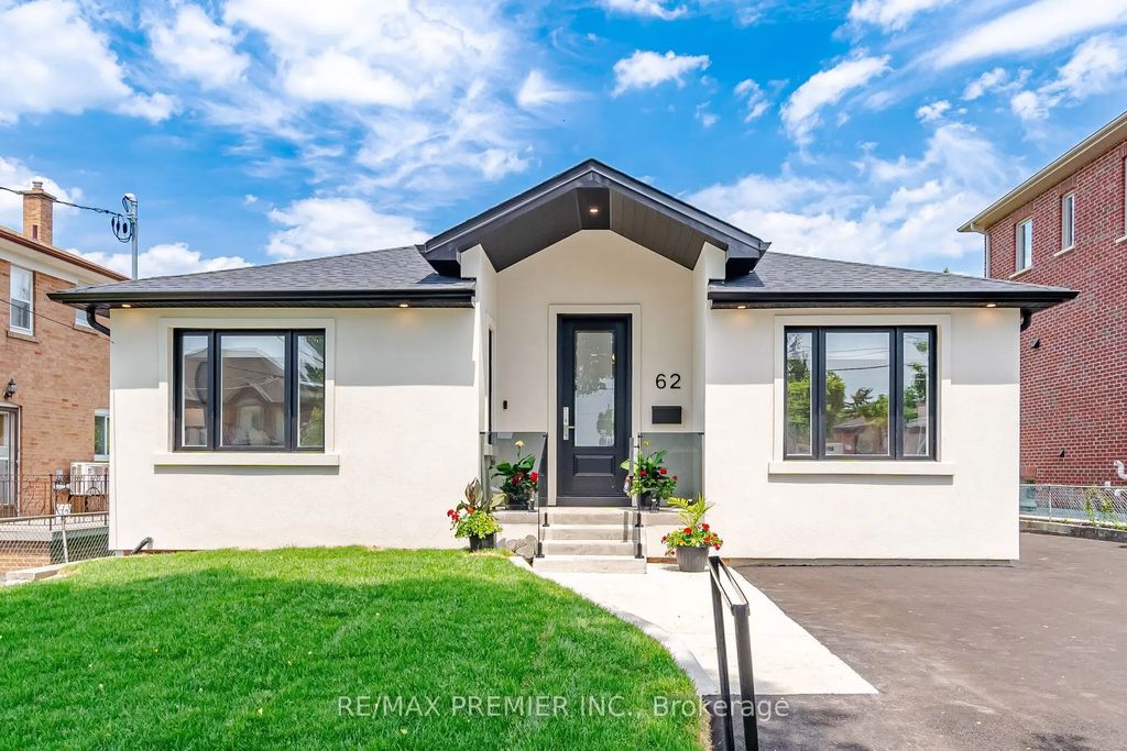 62 Flamborough Drive Lower Level 1, Toronto W04
