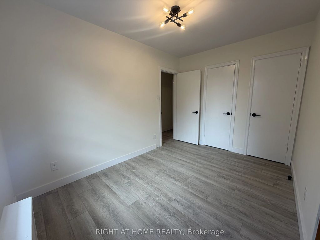 3384 Lake Shore Boulevard W 203, Toronto W06