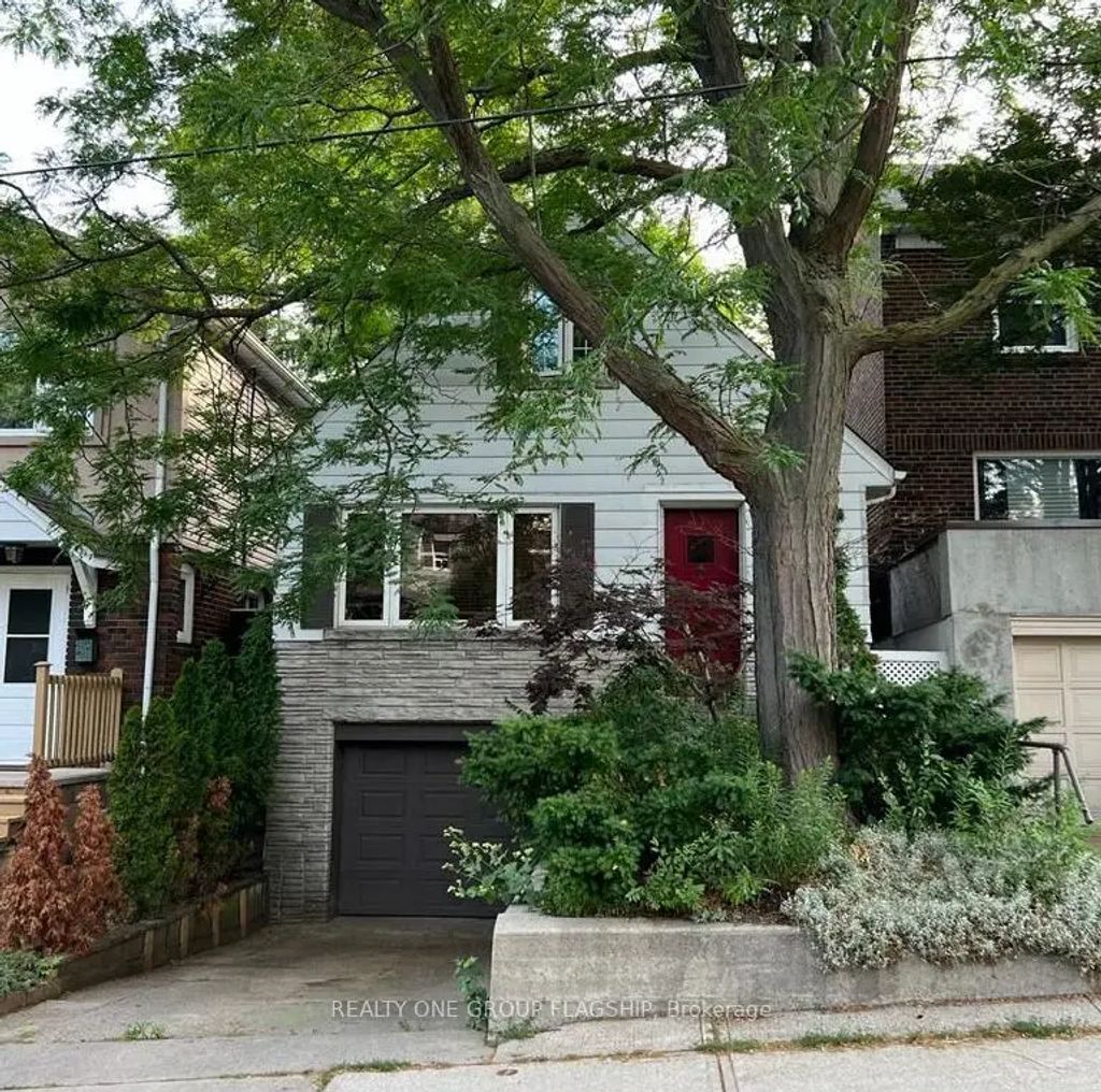 22 Runnymede Road, Toronto W01