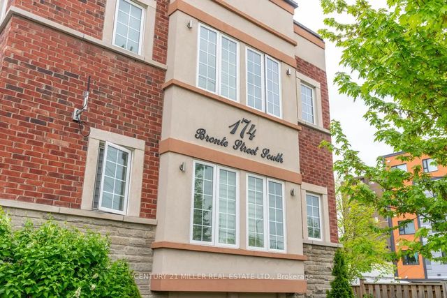 174 Bronte Street S 201, Milton