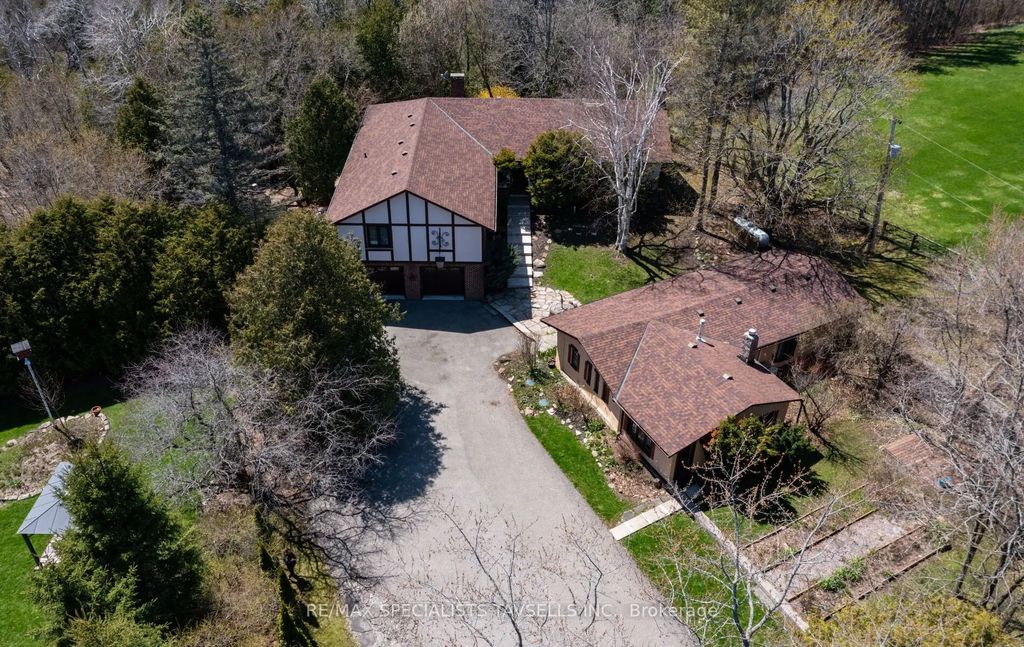14902 Mount Pleasant Road, Caledon