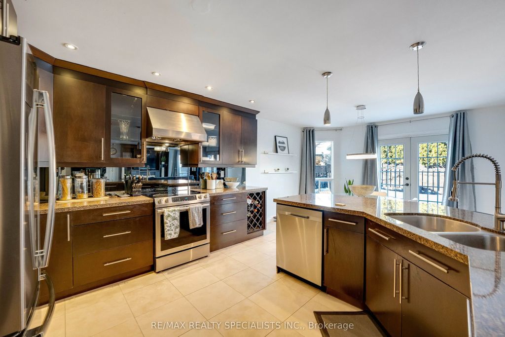 7 Banington Crescent, Brampton