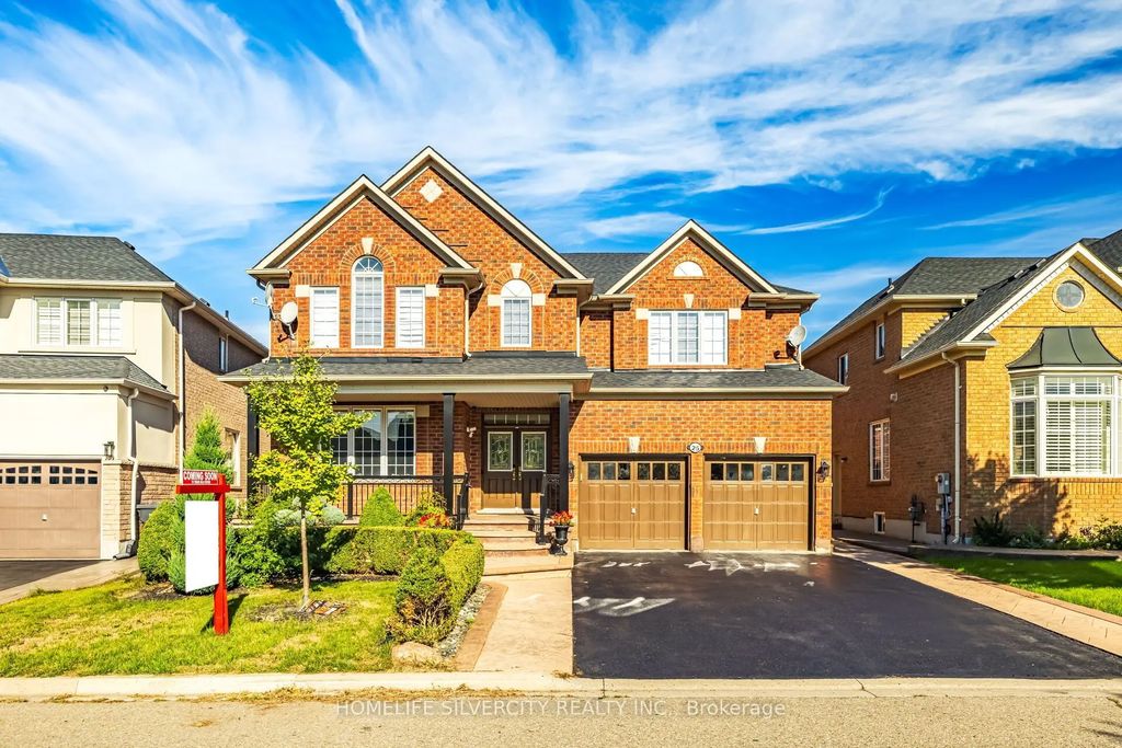 25 Van Hoof Crescent, Brampton