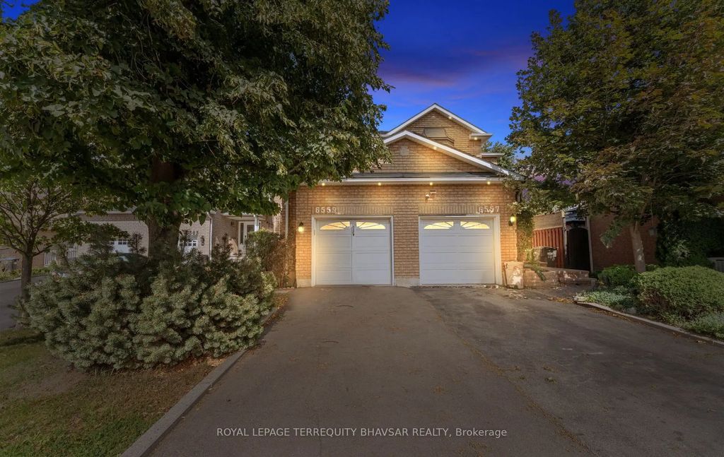6559 Sapling Trail, Mississauga