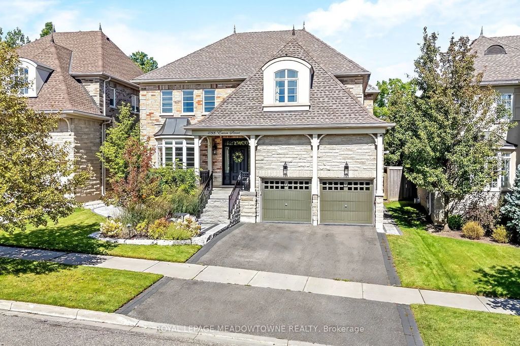 288 Eaton Street, Halton Hills