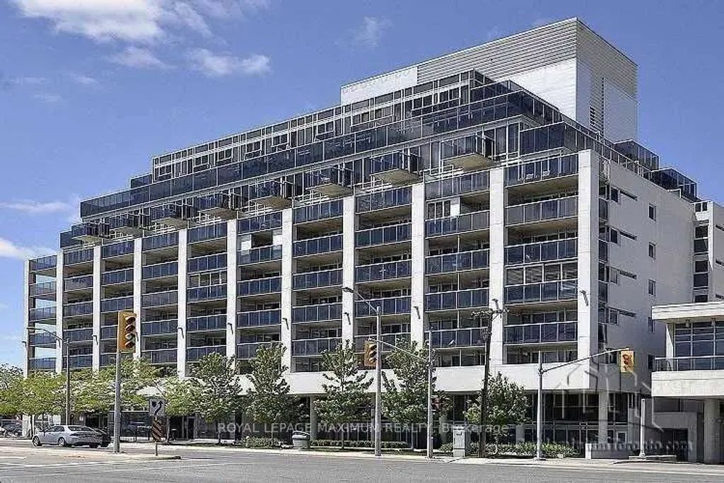 1040 The Queensway Avenue 415, Toronto W08