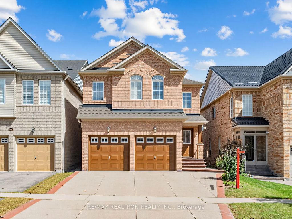 4841 Apple Blossom Circle, Mississauga