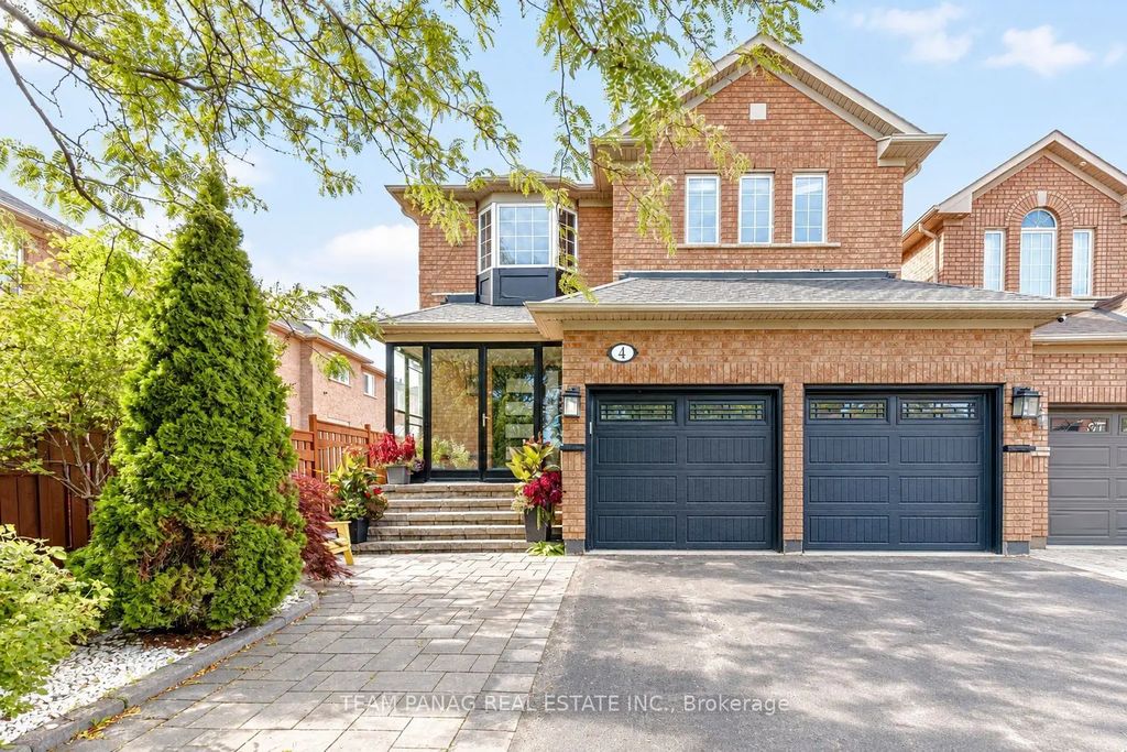 4 Martineau Road, Brampton