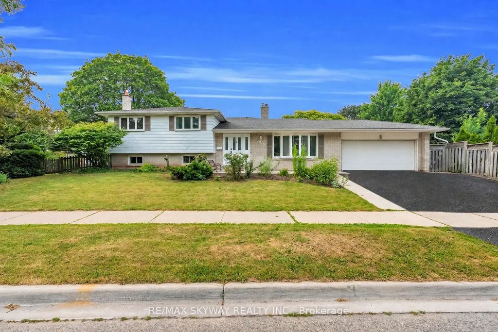 2673 Thorn Lodge Drive, Mississauga
