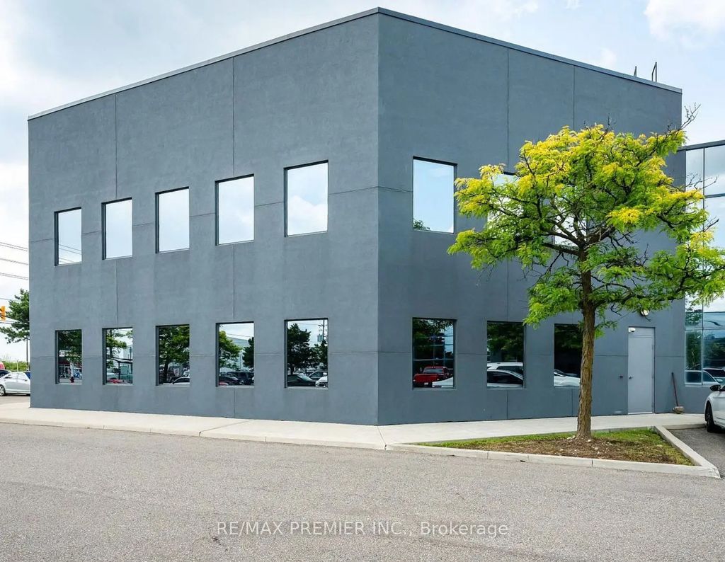 2355 Derry Road E 25, Mississauga