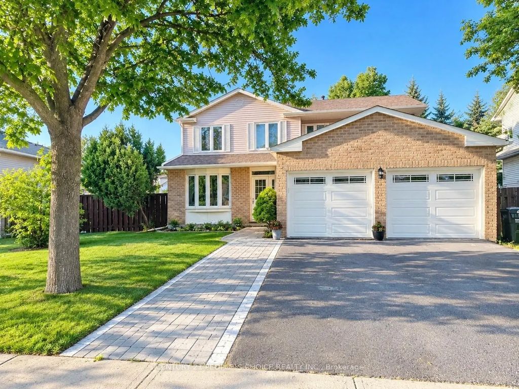 6063 Farmstead Lane, Mississauga