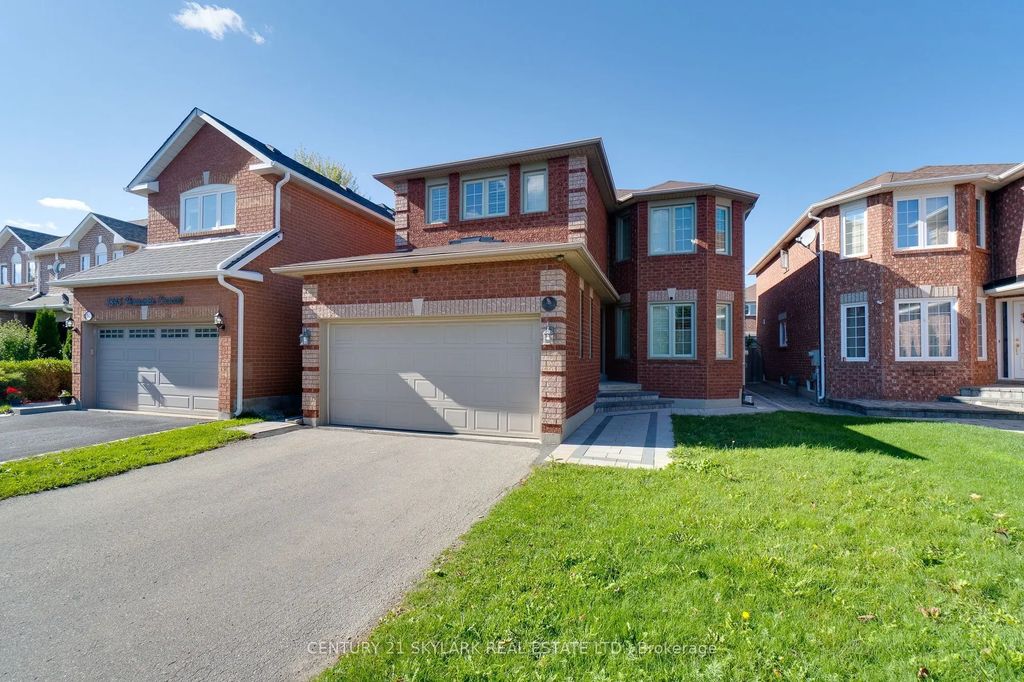 3841 Periwinkle Crescent, Mississauga