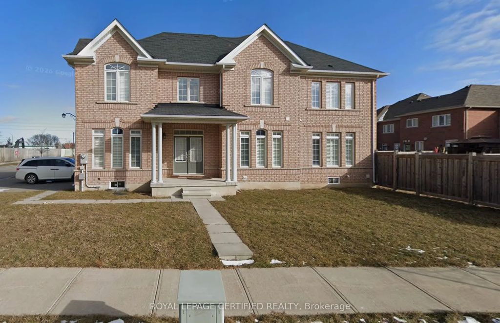 620 Asleton Boulevard, Milton