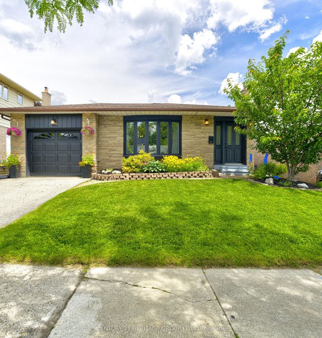 2379 Duncaster Drive, Burlington