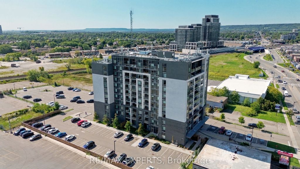 716 Main Street 210, Milton
