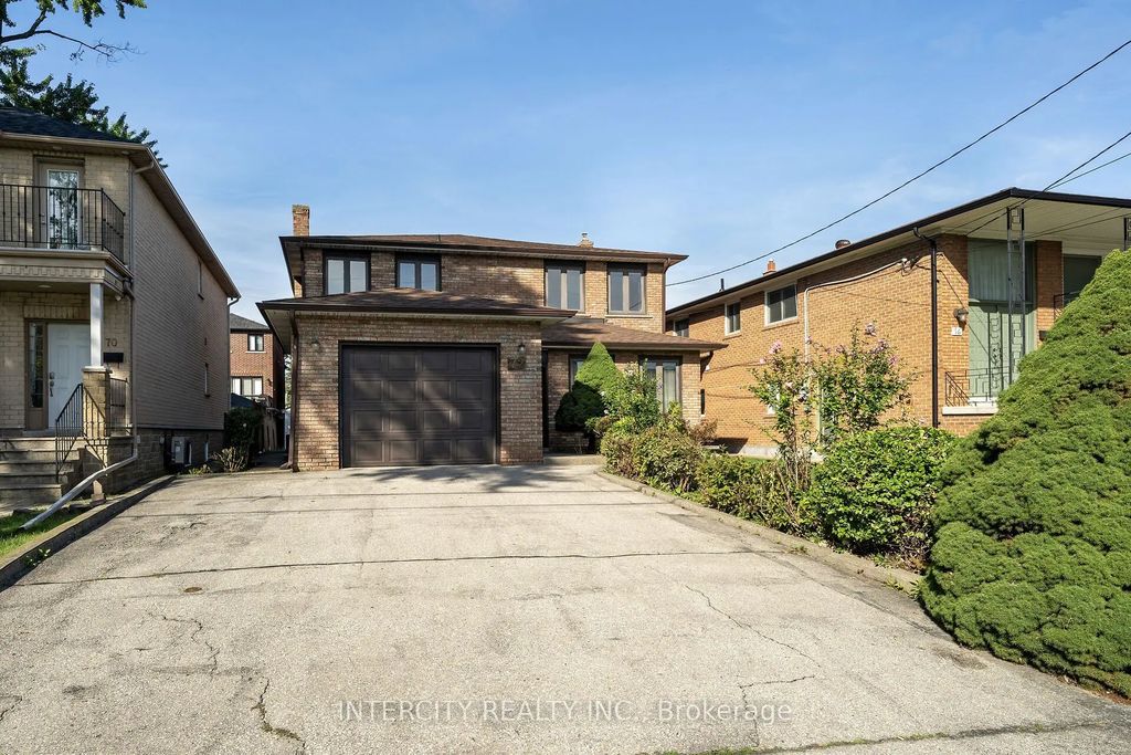 72 Chiswick Avenue, Toronto W04