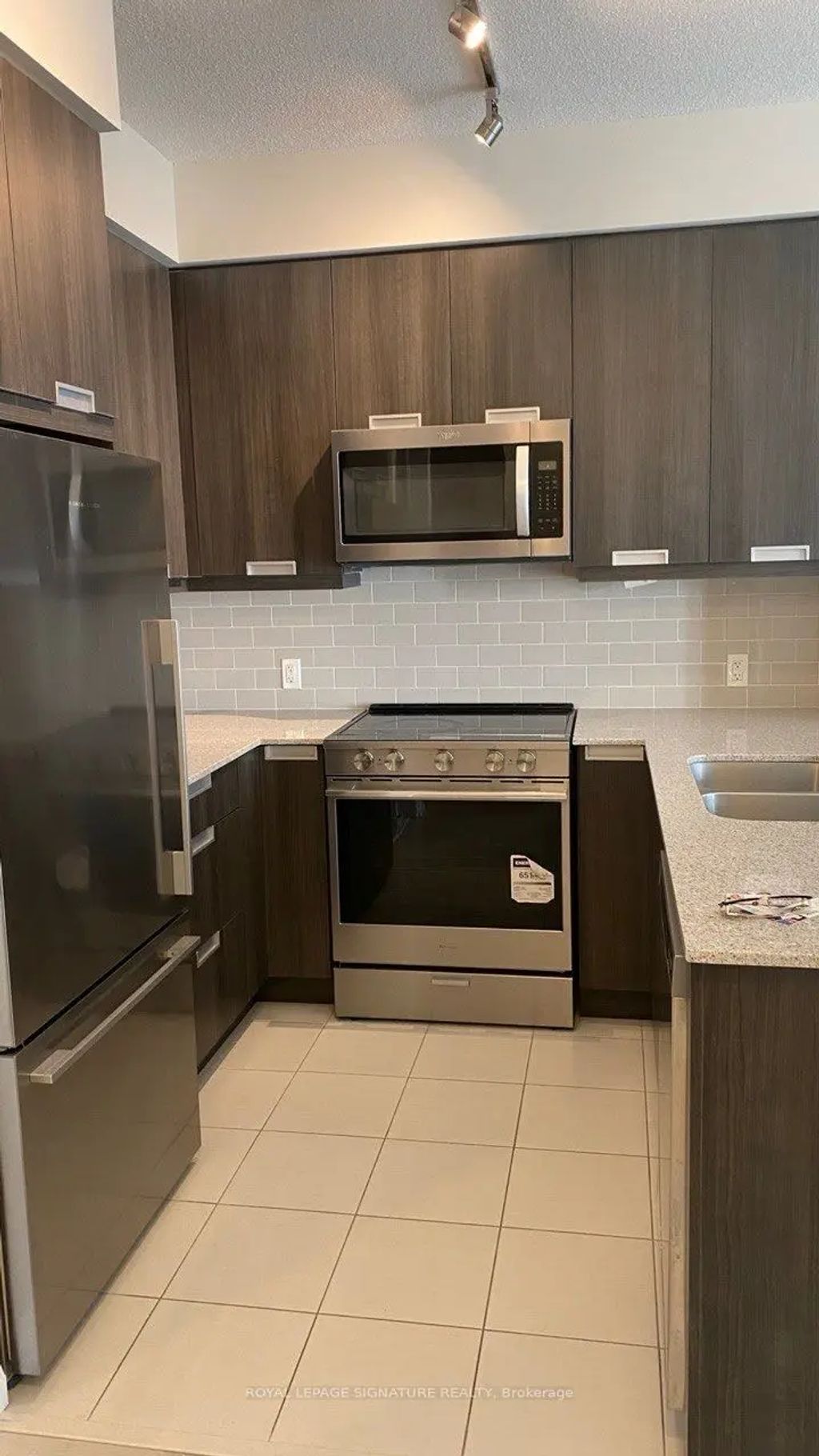 35 Watergarden Drive 2611, Mississauga
