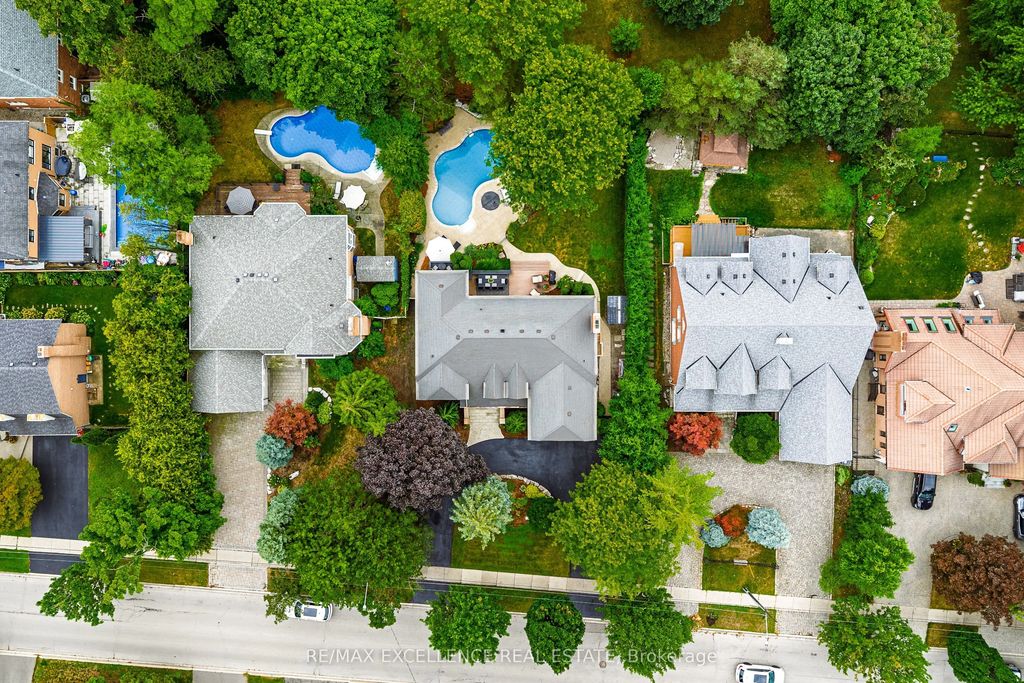 2446 Hammond Road, Mississauga