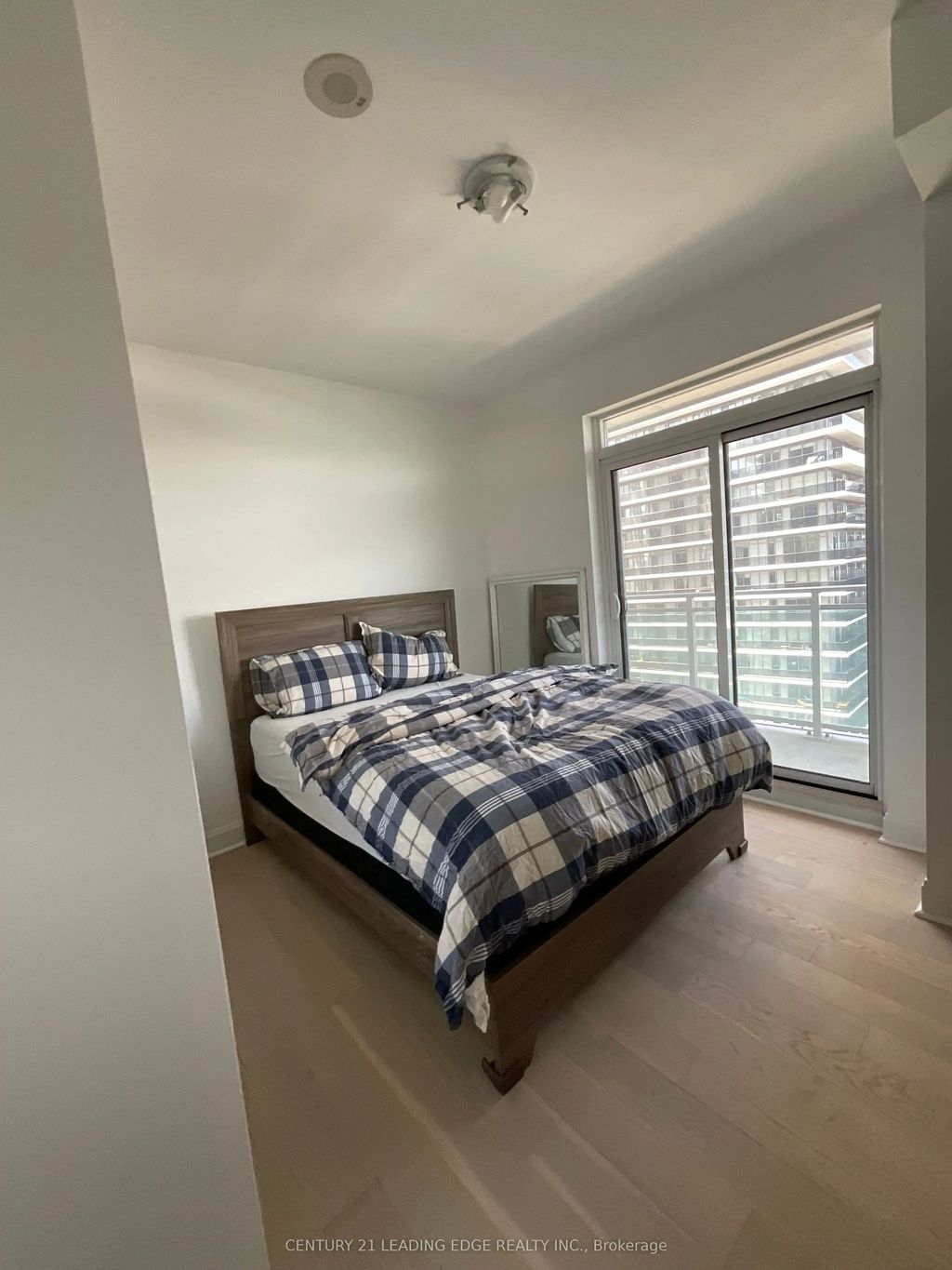 33 Shore Breeze Drive Se 2009, Toronto W06