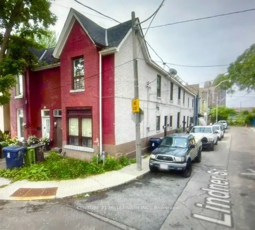 38 Miller Street, Toronto W03