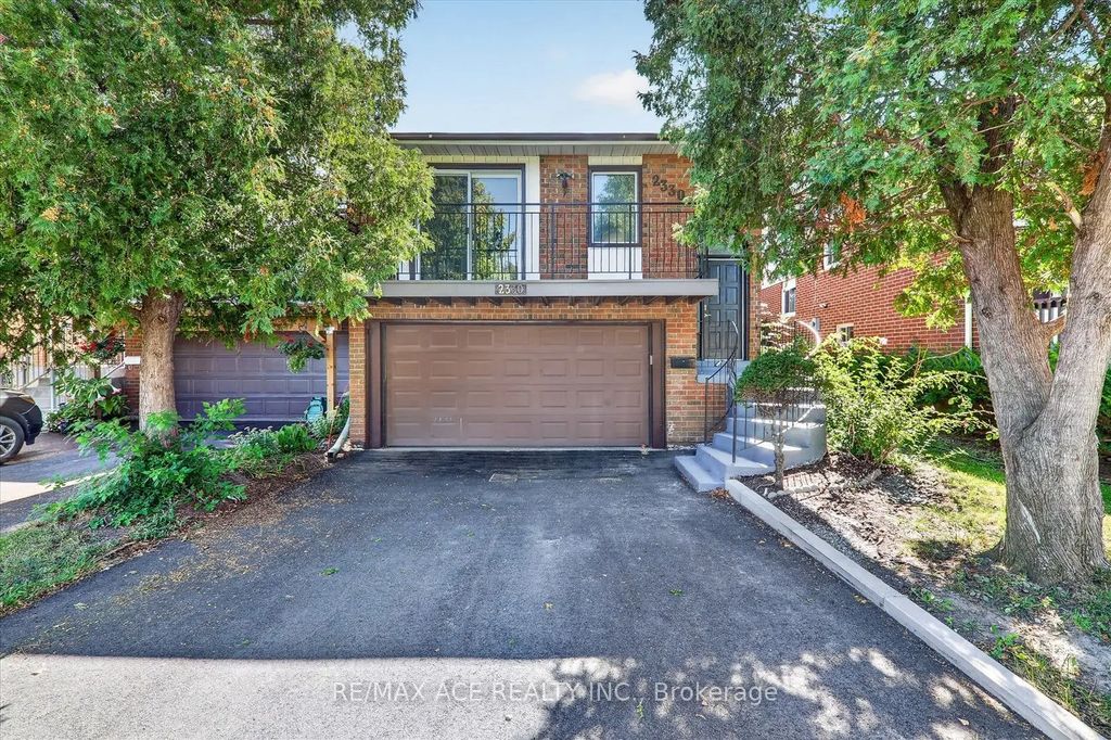 2330 Glastonbury Road S, Burlington